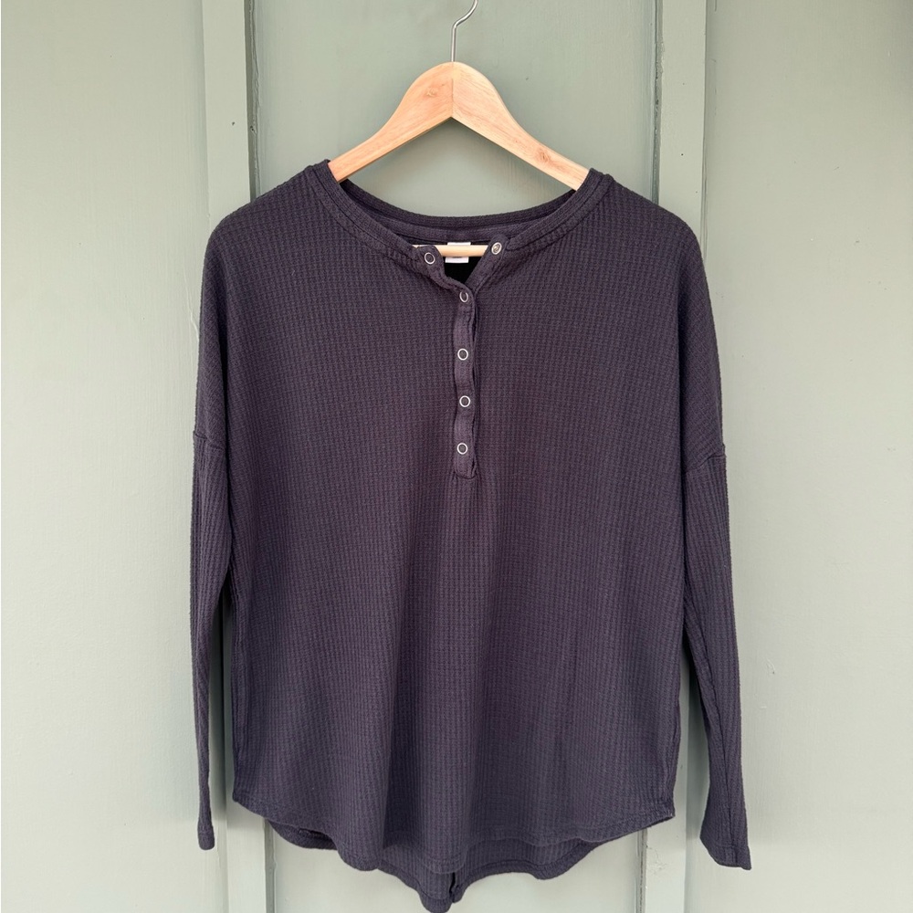 Old Navy Gray Long Sleeve Button Down Polo Shirt